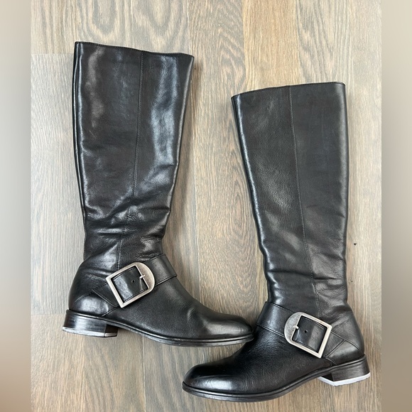 Via Spiga Black Smooth Leather Idola Buckle Riding Tall Boots 6 - Picture 1 of 10